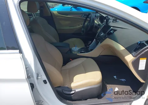 2012 Hyundai Sonata Hybrid из США, поврежденный, VIN KMHEC4A48CA044179